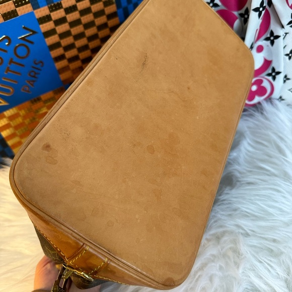 Louis Vuitton Alma Satchel Bag - Picture 11 of 11